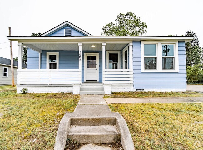 Building Photo - 3502 Oaklawn Blvd