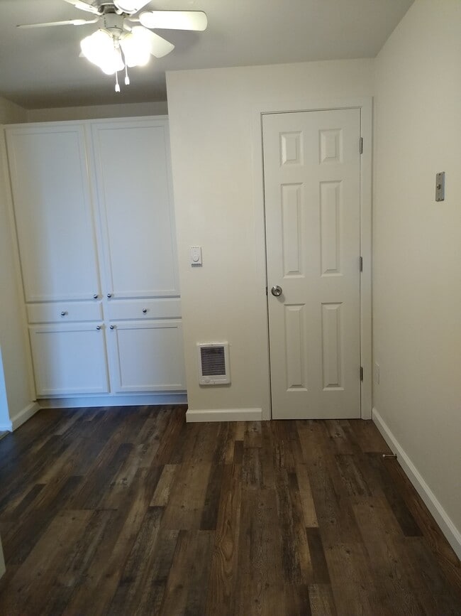 Foto del edificio - 320 Wilson St S