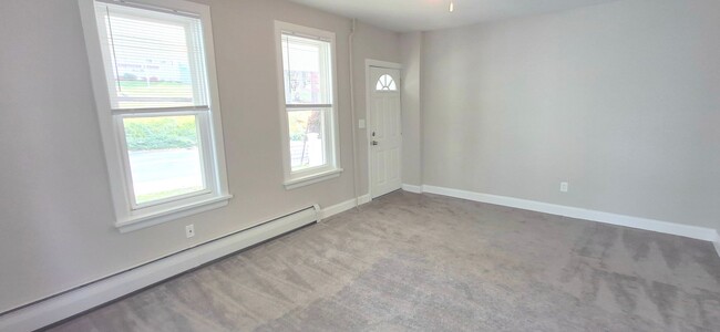 Foto del edificio - Remodeled 4 Bedroom in Hershey!