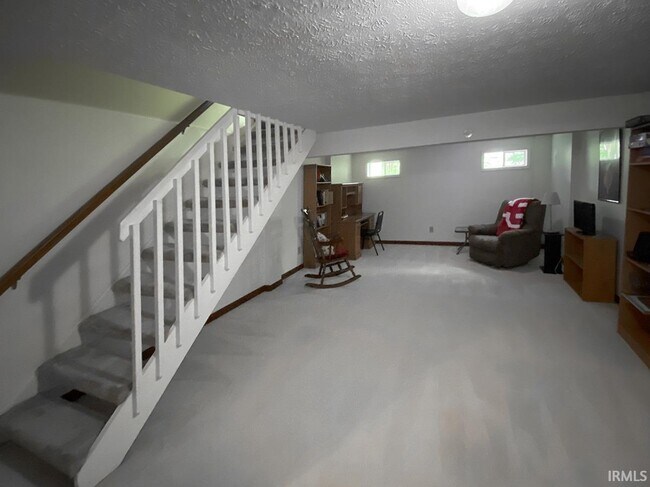 Foto del edificio - 2446 Brittany Ln