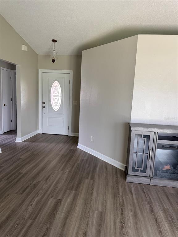 Foto del edificio - 425 Sandpiper Ridge Dr