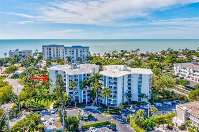 Foto del edificio - 1300 Gulf Shore Blvd N
