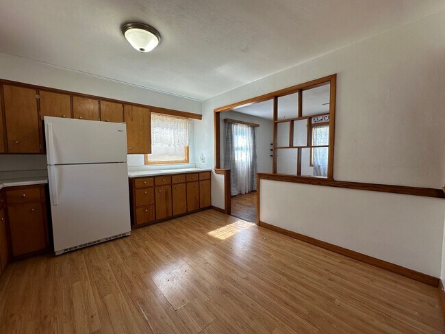 Foto del edificio - Southside neighborhood 2 bedroom, 2 car ga...