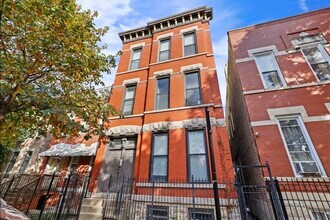 Building Photo - 1822 W Huron St