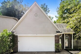 Building Photo - 10229 Cottage Farms Dr