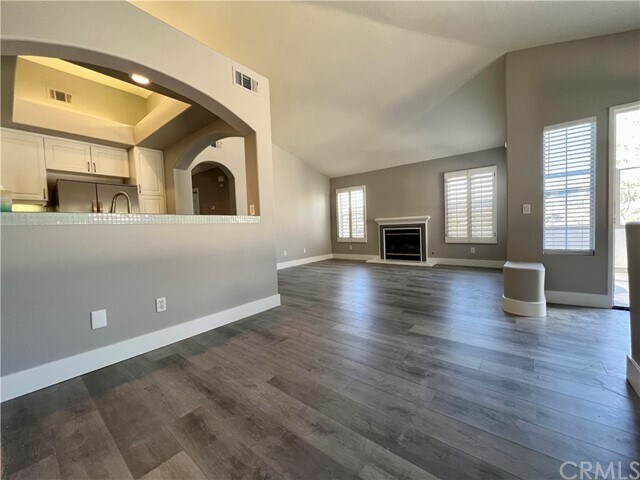 Building Photo - 114 La Mirage Cir