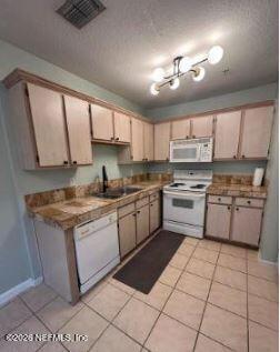 Foto del edificio - 1655 The Greens Way