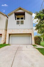 Building Photo - 2709 Hardy St