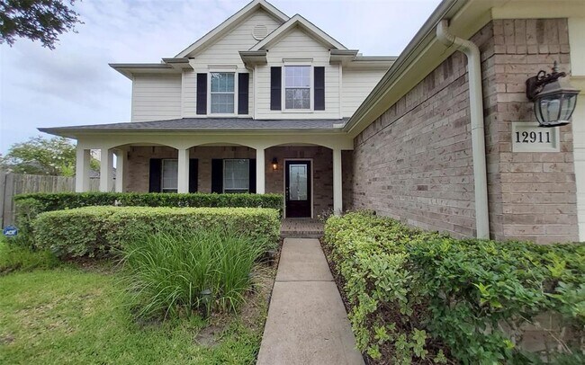 Foto del edificio - 12911 Brook Arbor Ct