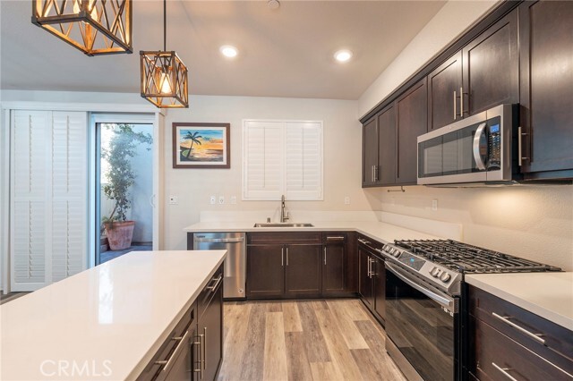 Foto principal - 24604 Westwind Pl