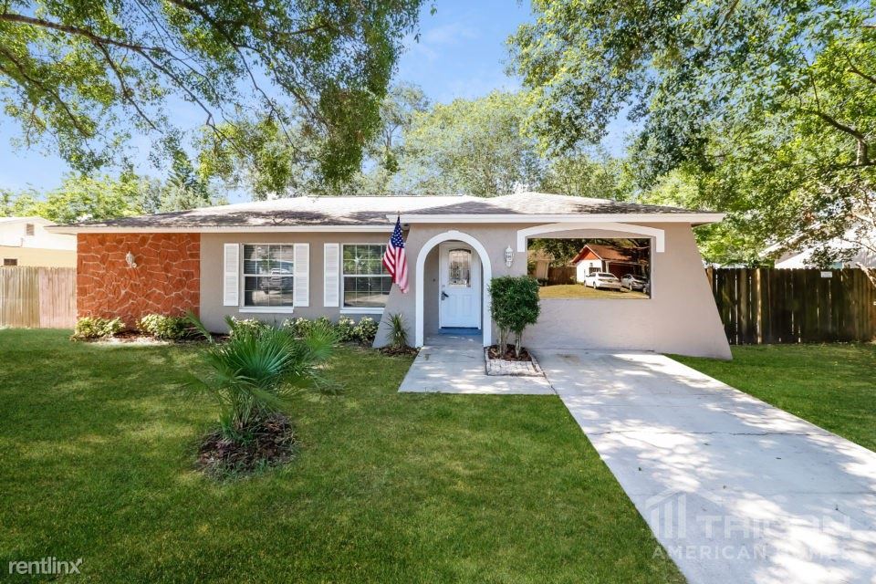 704 Falkirk Ave, Valrico, FL 33594 House Rental in Valrico, FL