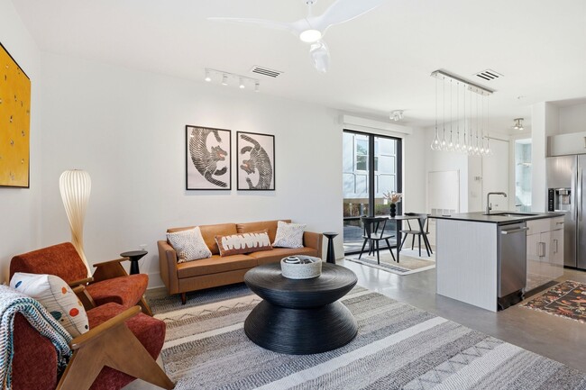 Photo - 510 All Saints St Townhome