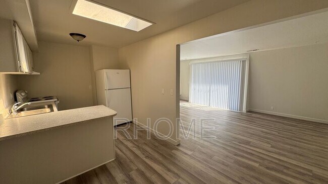 Building Photo - 3414 S 300 E