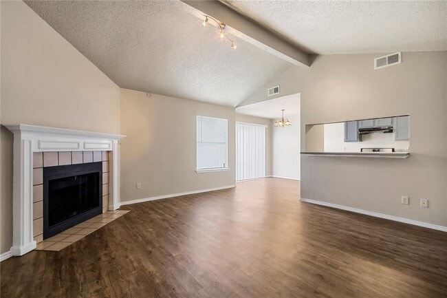 Foto del edificio - 1220 Orchard Park Cir