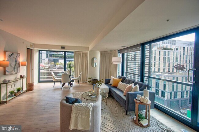 Foto del edificio - 920 I St NW