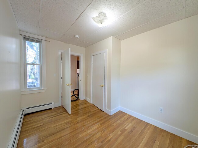 Foto del edificio - 378 Windsor St