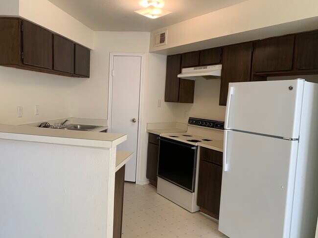 Building Photo - 7200 T C Jester Blvd