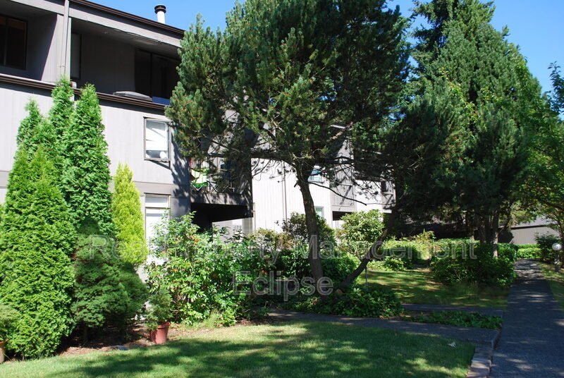 Primary Photo - 6640 137th Pl NE