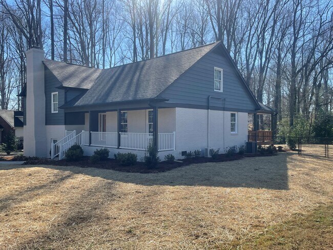 Building Photo - 3705 Princeton Dr