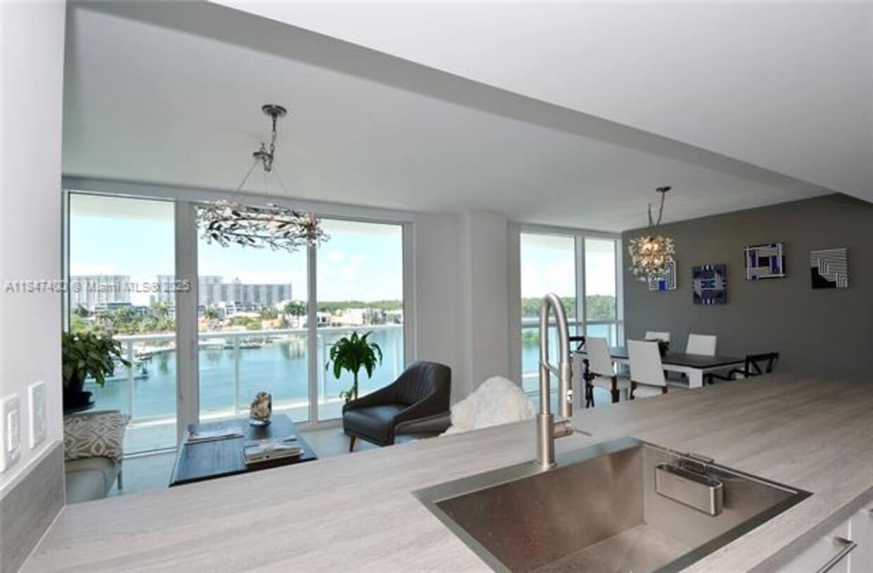 Photo - 400 Sunny Isles Blvd UNIT 521 (A11847400)