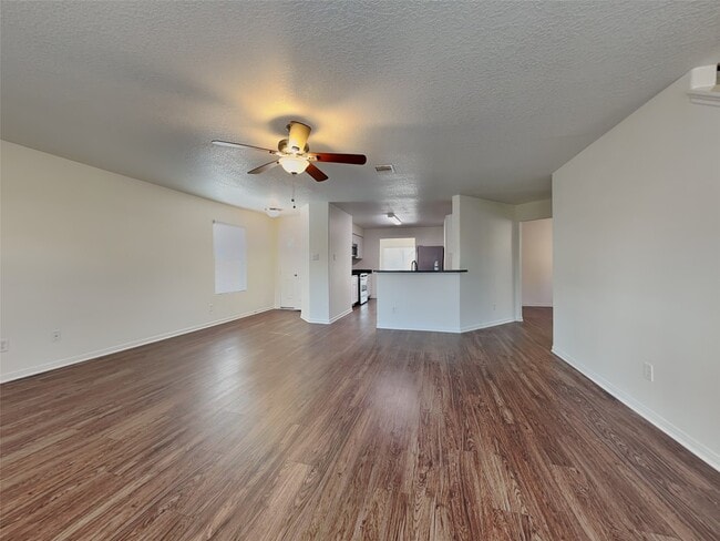 Foto del edificio - 16973 Scenic Knoll