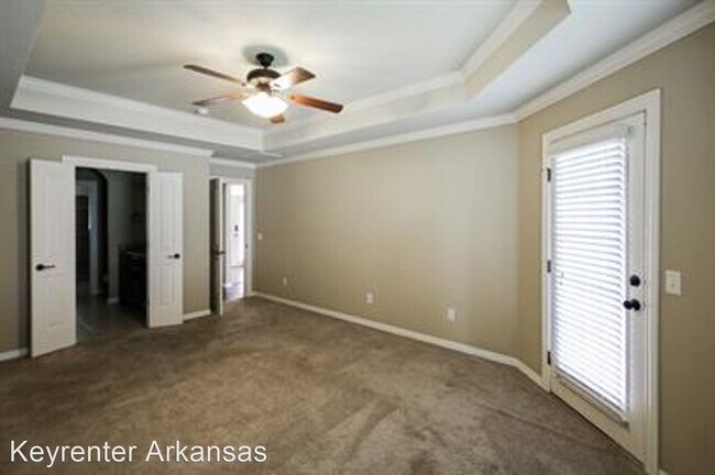 Building Photo - 4 br, 2 bath House - 604 SW Barn Valley Rd