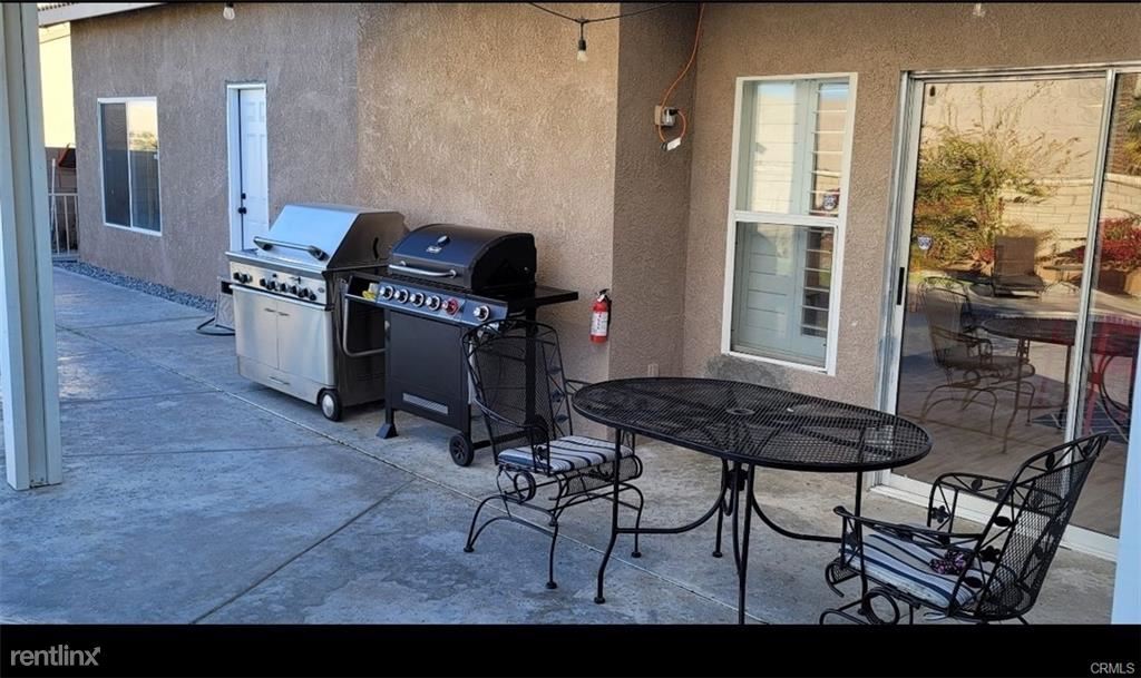 3 br, 2 bath House 69614 Northhampton Ave House for Rent in