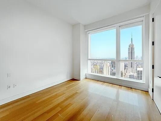 Building Photo - 15 E 30th St