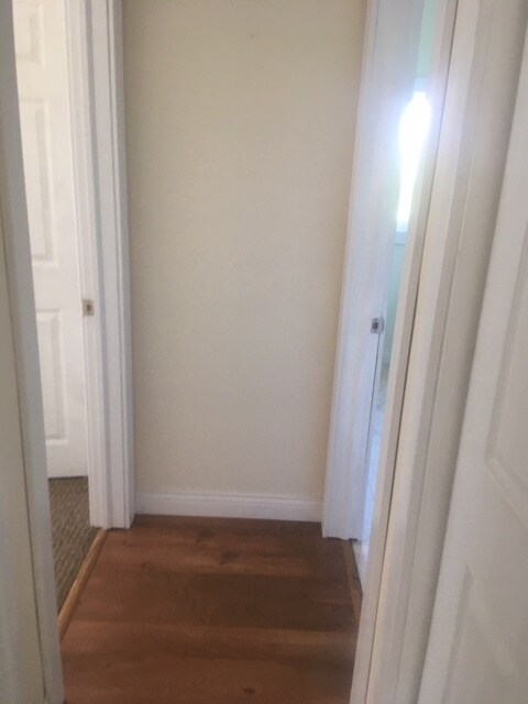 Hallway to bath and spare room - 300 Peck St