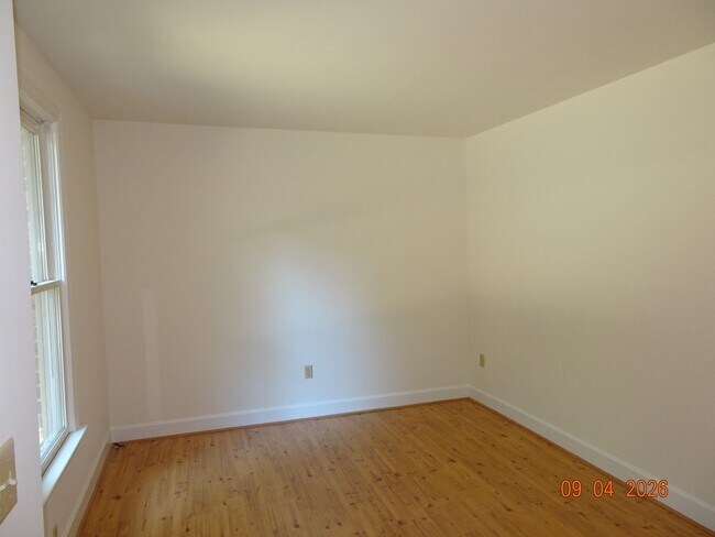 Foto del edificio - 1350 Jamestown Rd