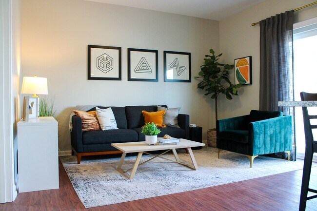 Foto del edificio - 3221 Redhawk St