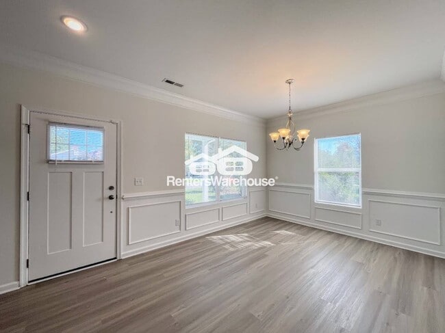Building Photo - 553 McFarland Rd