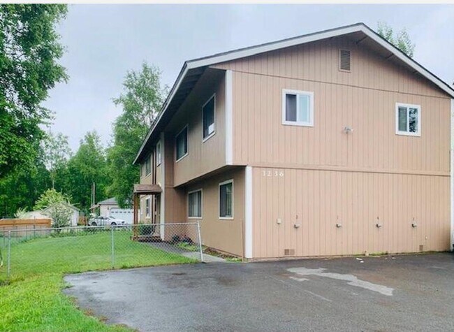 Building Photo - 3236 W 88th Ave