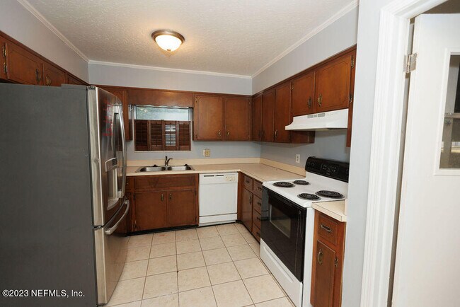 Building Photo - 8275 Alderman Rd