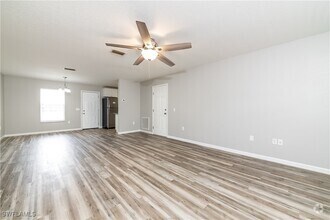 Building Photo - 4816 Pompano Rd