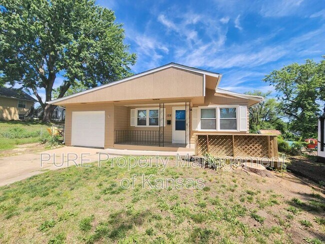 Foto del edificio - 128 SW 40th Terrace