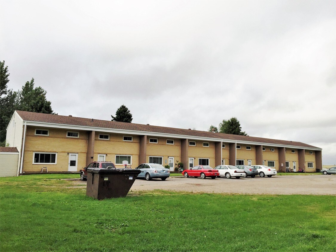 1100 8th Ave NW Unit 717, Valley City, ND 58072 Apartment for Rent in