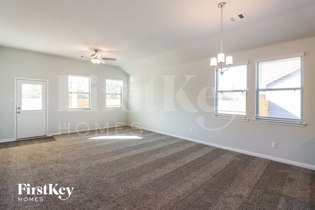 Building Photo - 11032 Patriot Ct
