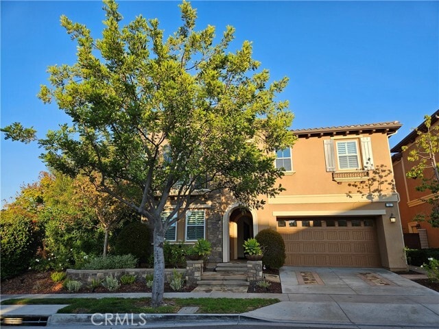 Building Photo - 11 Peony