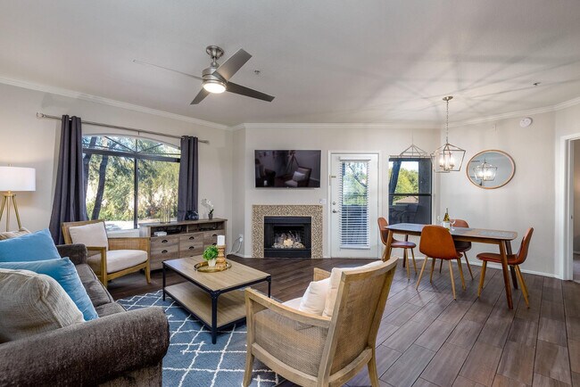 Foto del edificio - 15095 N Thompson Peak Pkwy
