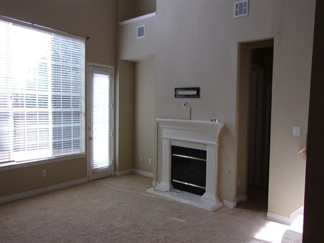 Foto del edificio - 9429 Windmill Point Drive