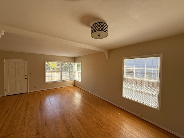 Foto del edificio - 1308 Kains Ave