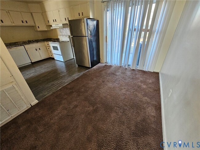 Foto del edificio - 231 Knightsmanor Ct