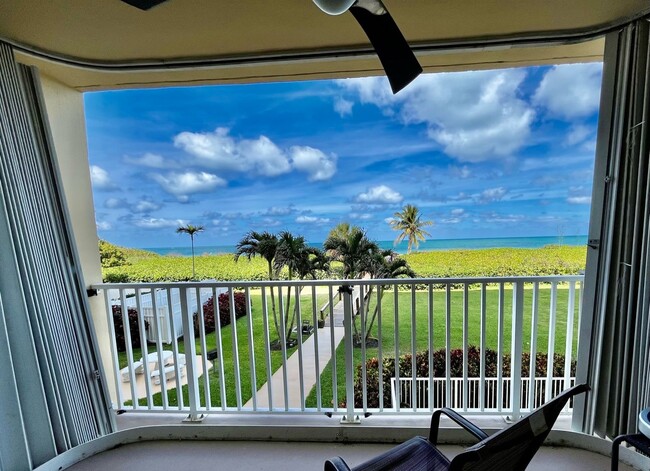 Foto del edificio - Annual Rental on Hutchinson Island