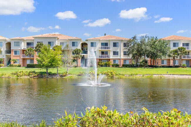 Foto del edificio - 9206 Myrtlewood Cir W
