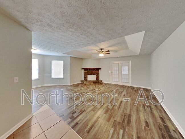 Foto del edificio - 125 Branchwood Dr