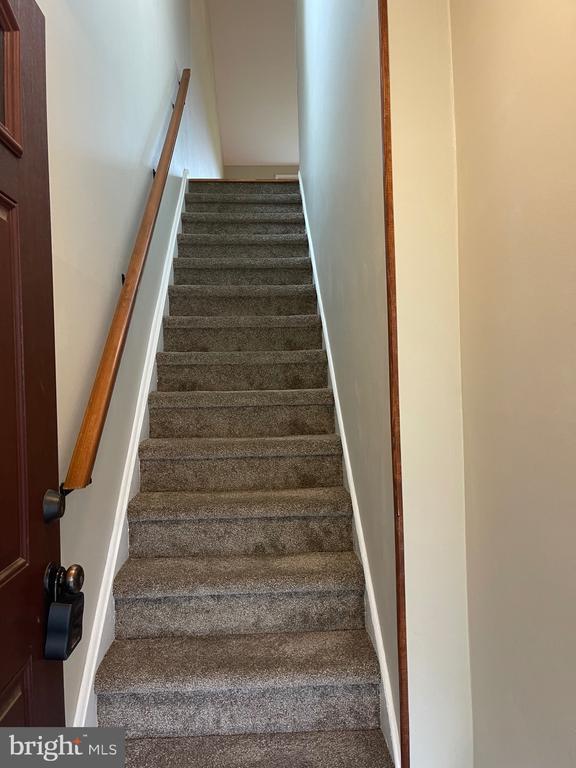Foto principal - 115 Chaucer Rd