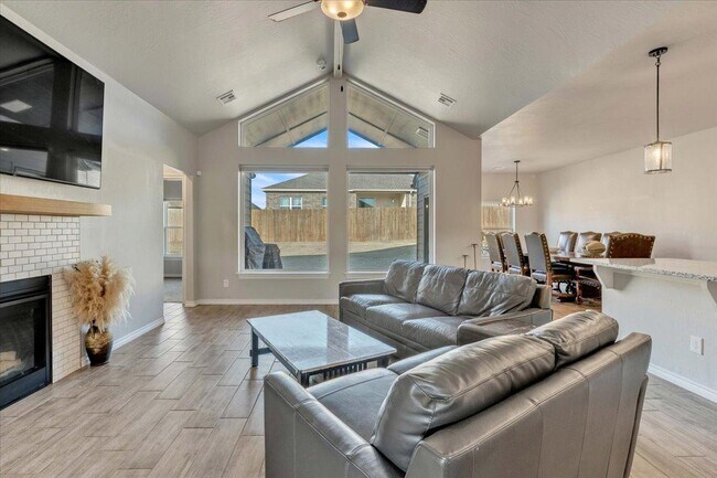 Foto del edificio - 7309 NW 158th St