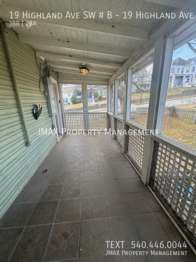 Foto del edificio - 19 Highland Ave SW