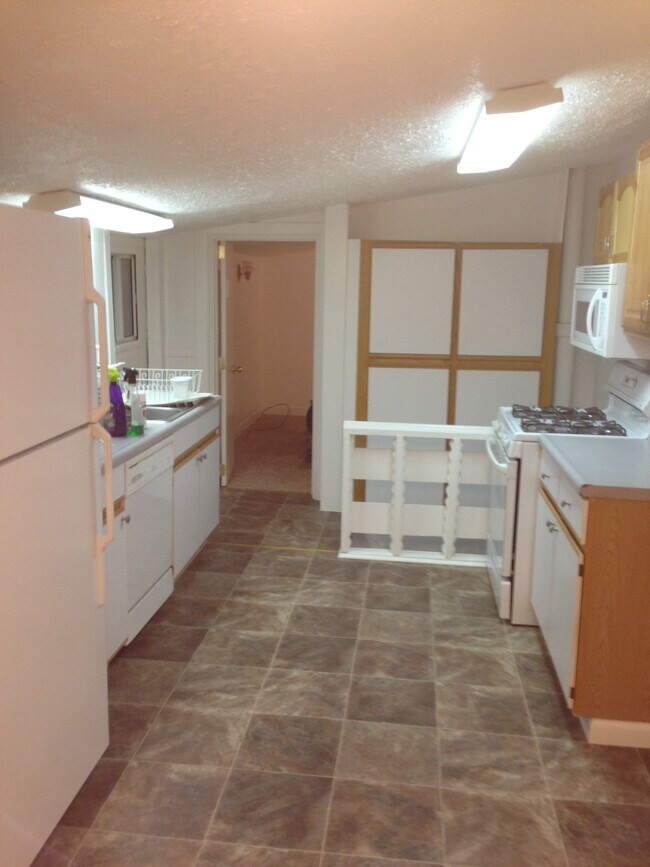 Foto del edificio - 232 1st Ave SE